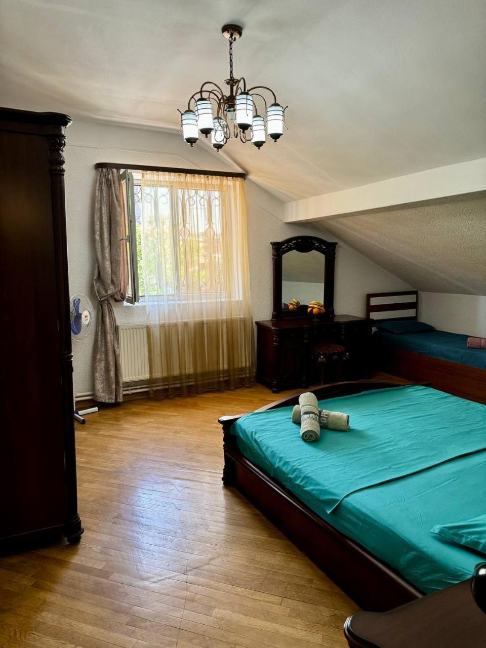 California Hostel Ереван Экстерьер фото